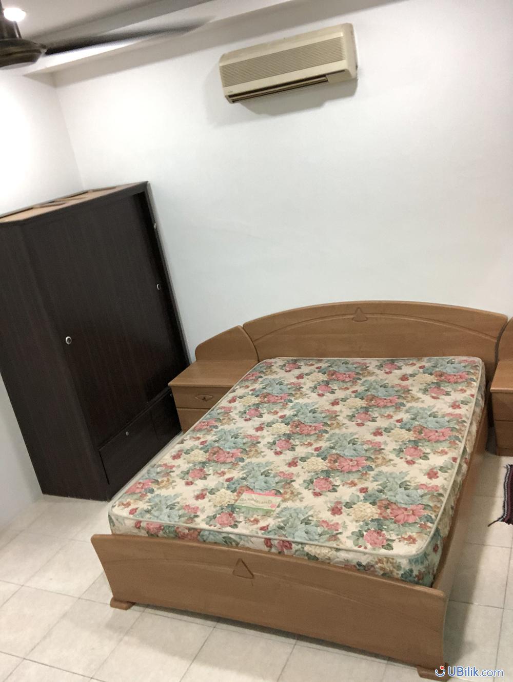 Middle Room at Kelana Jaya Petaling Jaya UBilik room hostel rental_01