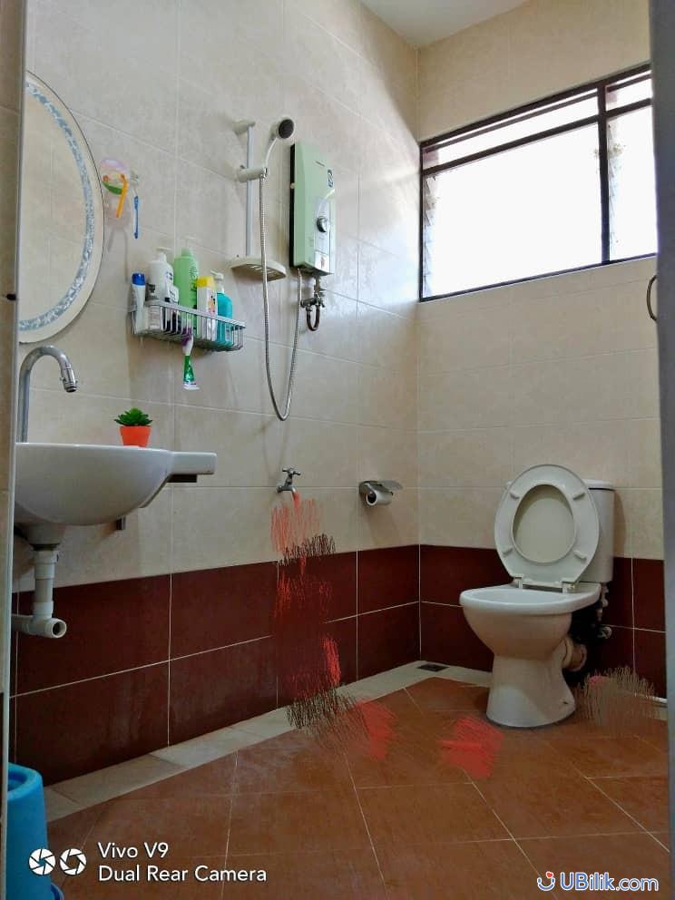 Single Room at Bayan Baru Penang UBilik room hostel rental_02