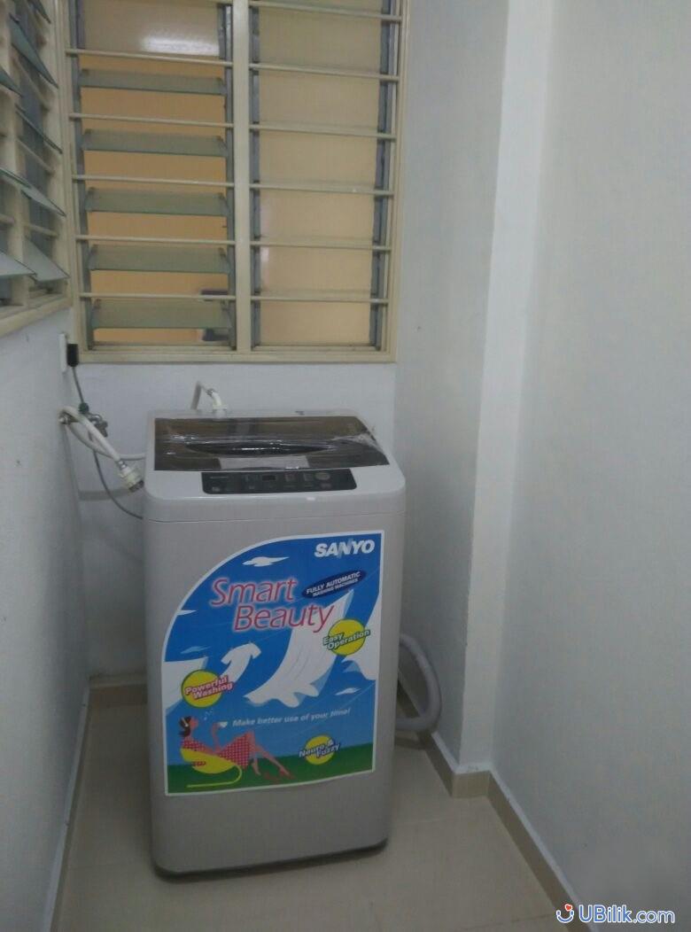 Single Room at Sungai Ara Penang UBilik room hostel rental_03