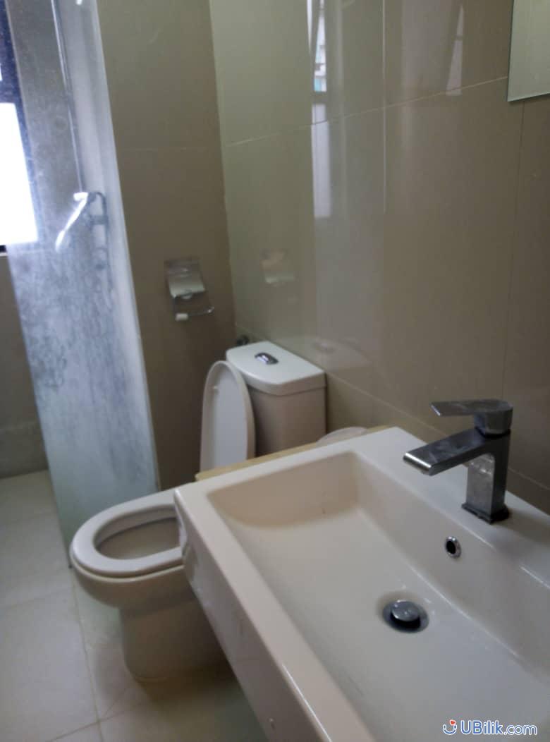 SV master toilet