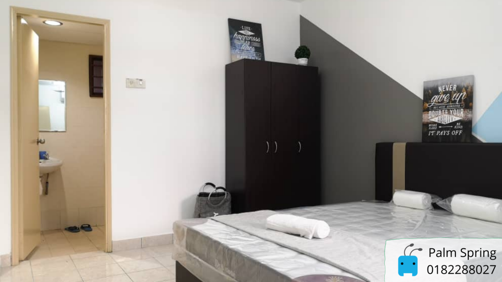 Master Room @ Palm Spring, Kota Damansara