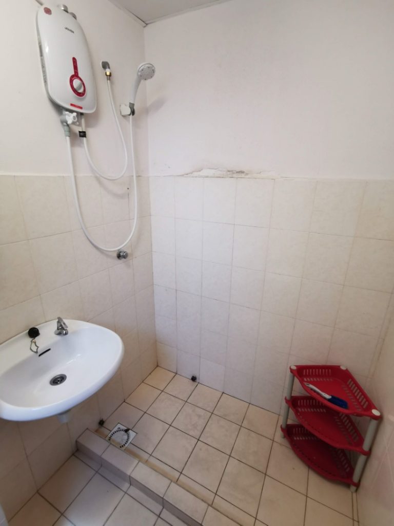 Master Room for Rent @ Palm Spring Kota Damansara Fully Furnished Near MRT Station Door Step Mini-Market, Cafe